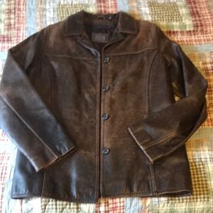Juniors XL brown leather jacket. Fit women’s small.